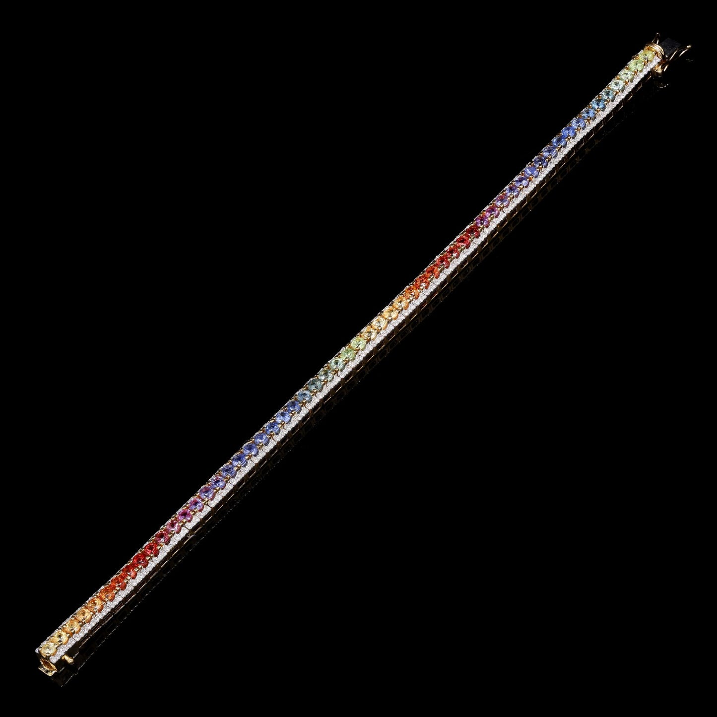CB001